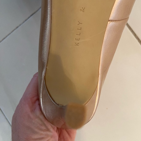 Gold oyster pearlized stilettos 8 - Picture 5 of 7